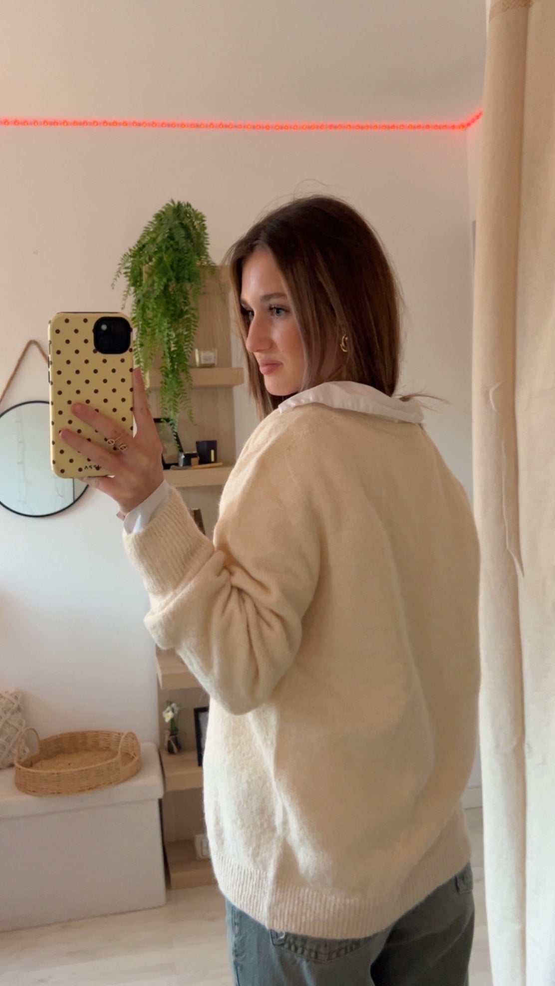 Pull à col V Beige Crème 🥥